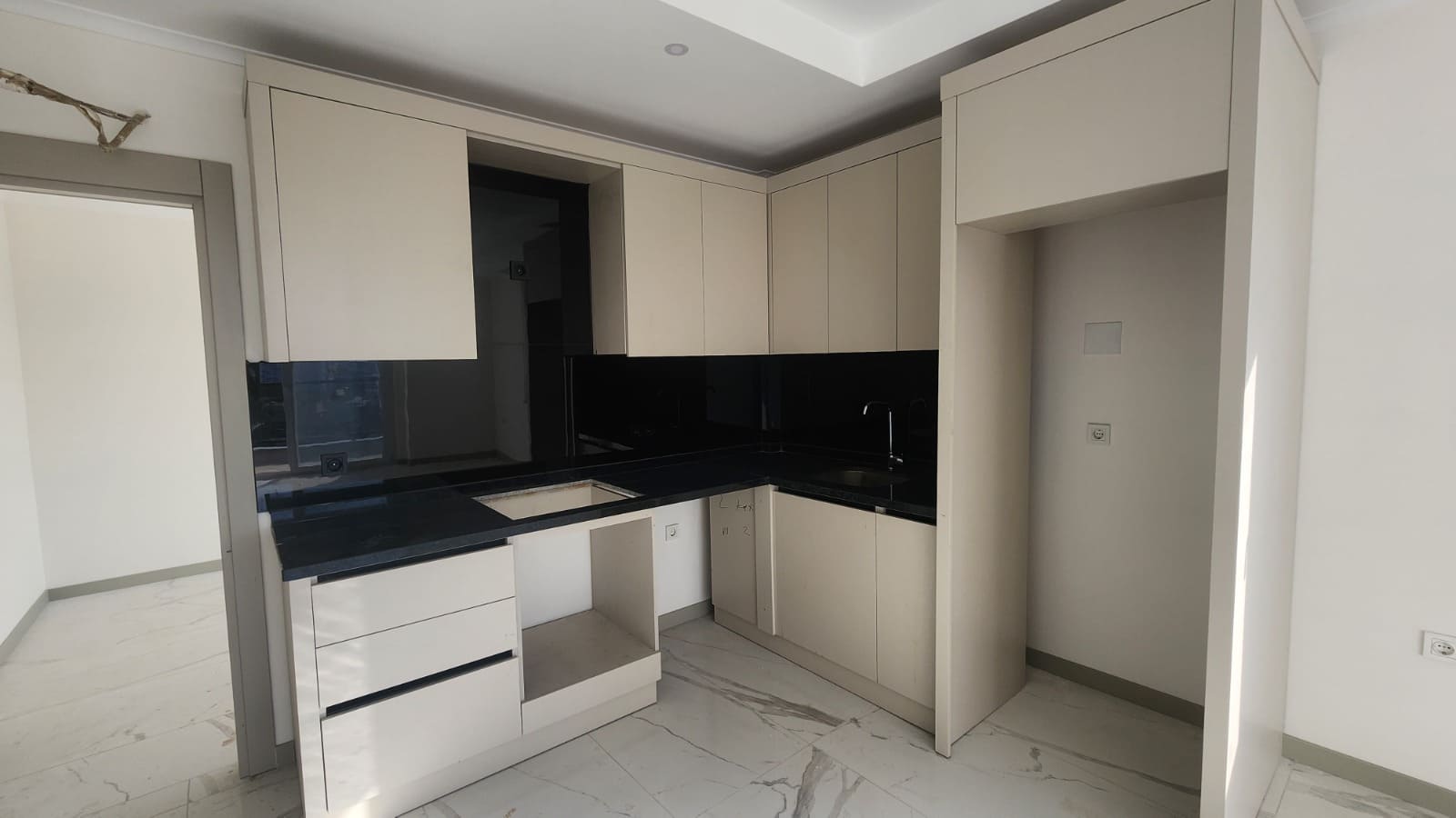 Продажа квартиры в районе Махмутлар, Аланья, Турция № 3197 - фото 33