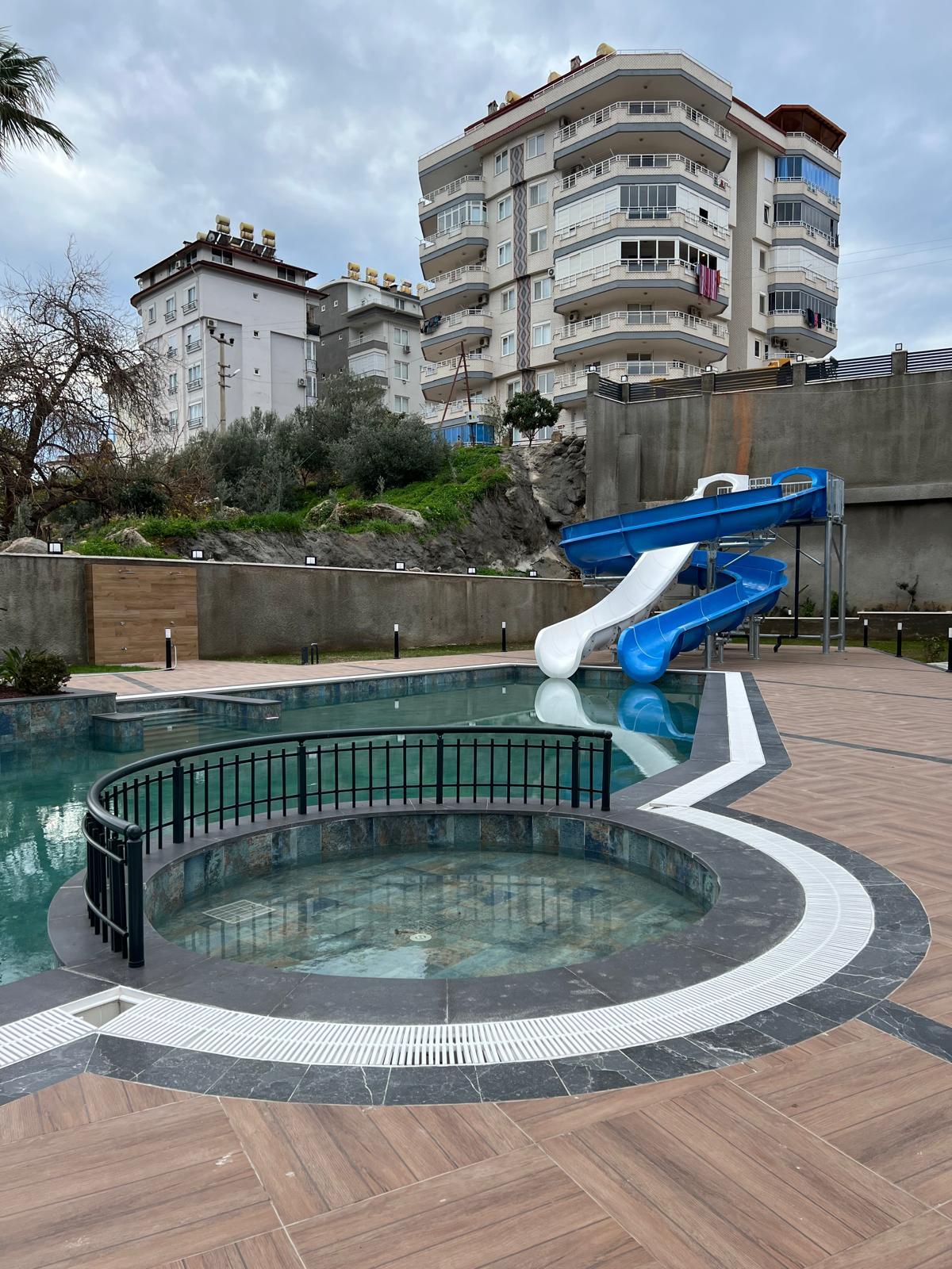 Жилой комплекс в районе Тосмур, Аланья, Турция № 2104 - фото 5